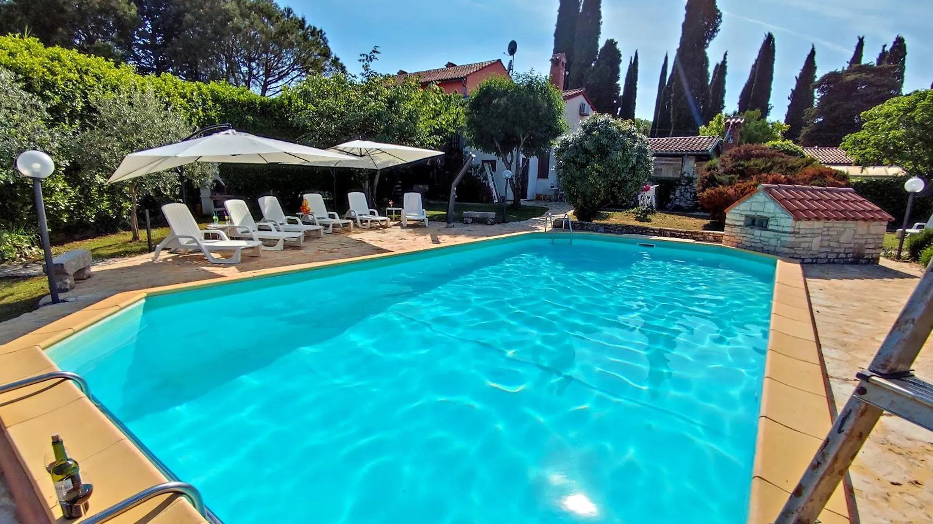Beautiful Apartment For Two With A Pool Rovinjsko Selo 0*,